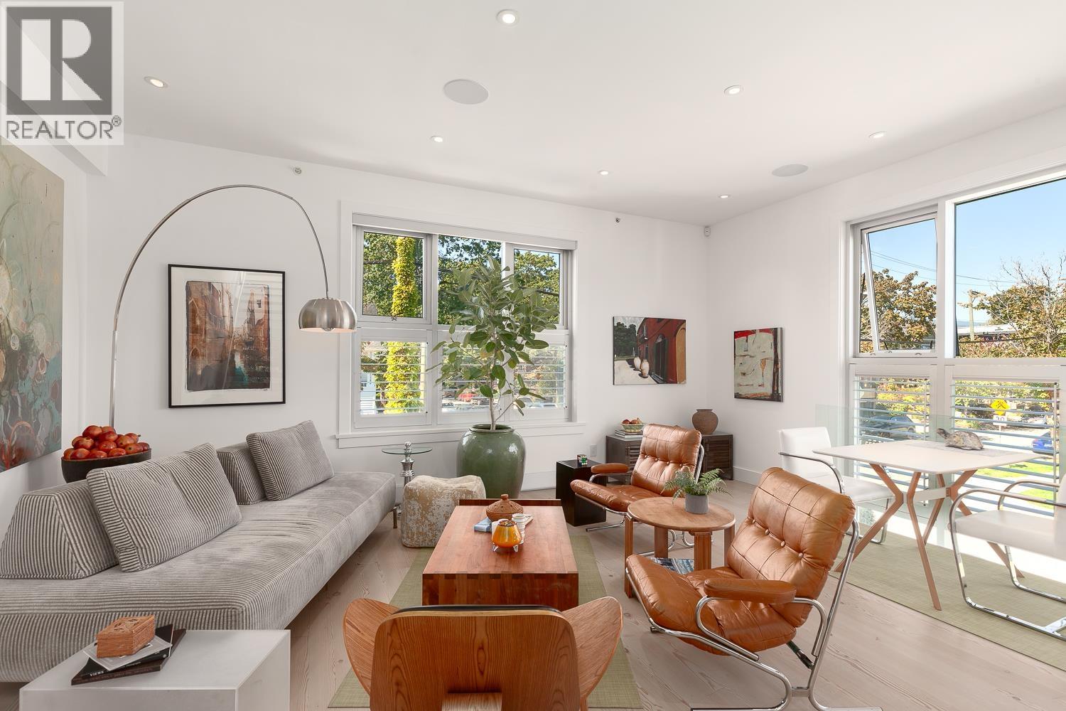 Photo 17 of 708 Heatley Avenue, Vancouver BC