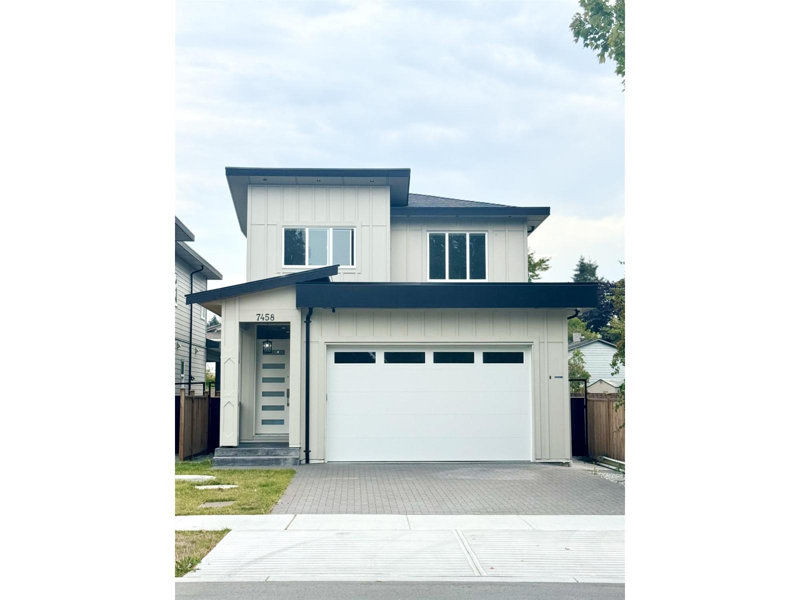 Photo 1 of 7458 115 Street, Delta BC