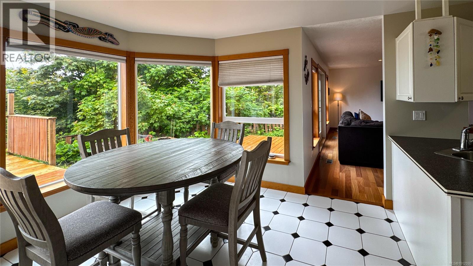 Photo 16 of 7085 Shorncliffe Ave, Port Hardy BC