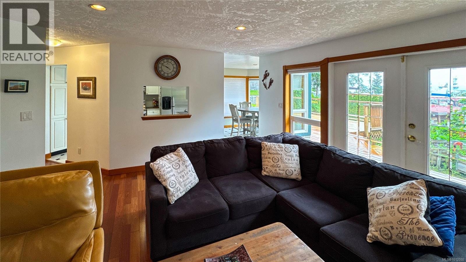 Photo 22 of 7085 Shorncliffe Ave, Port Hardy BC