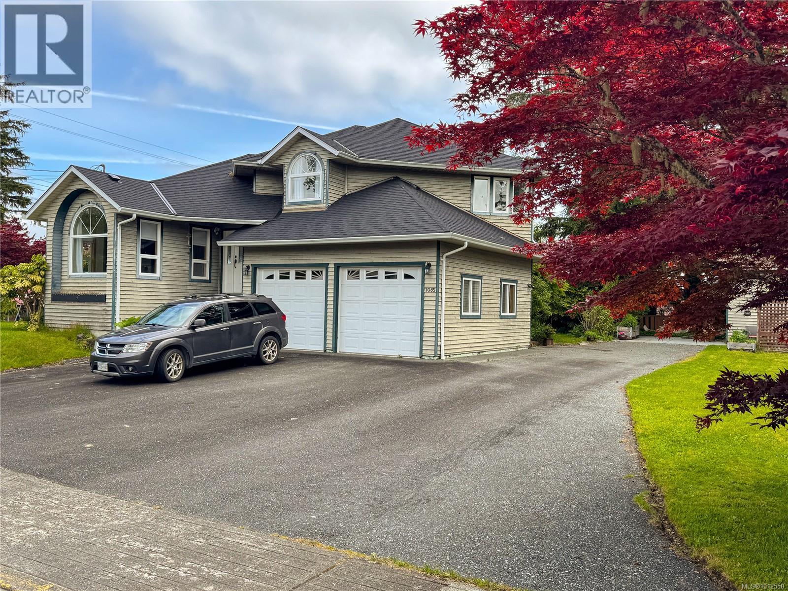 Photo 7 of 7085 Shorncliffe Ave, Port Hardy BC