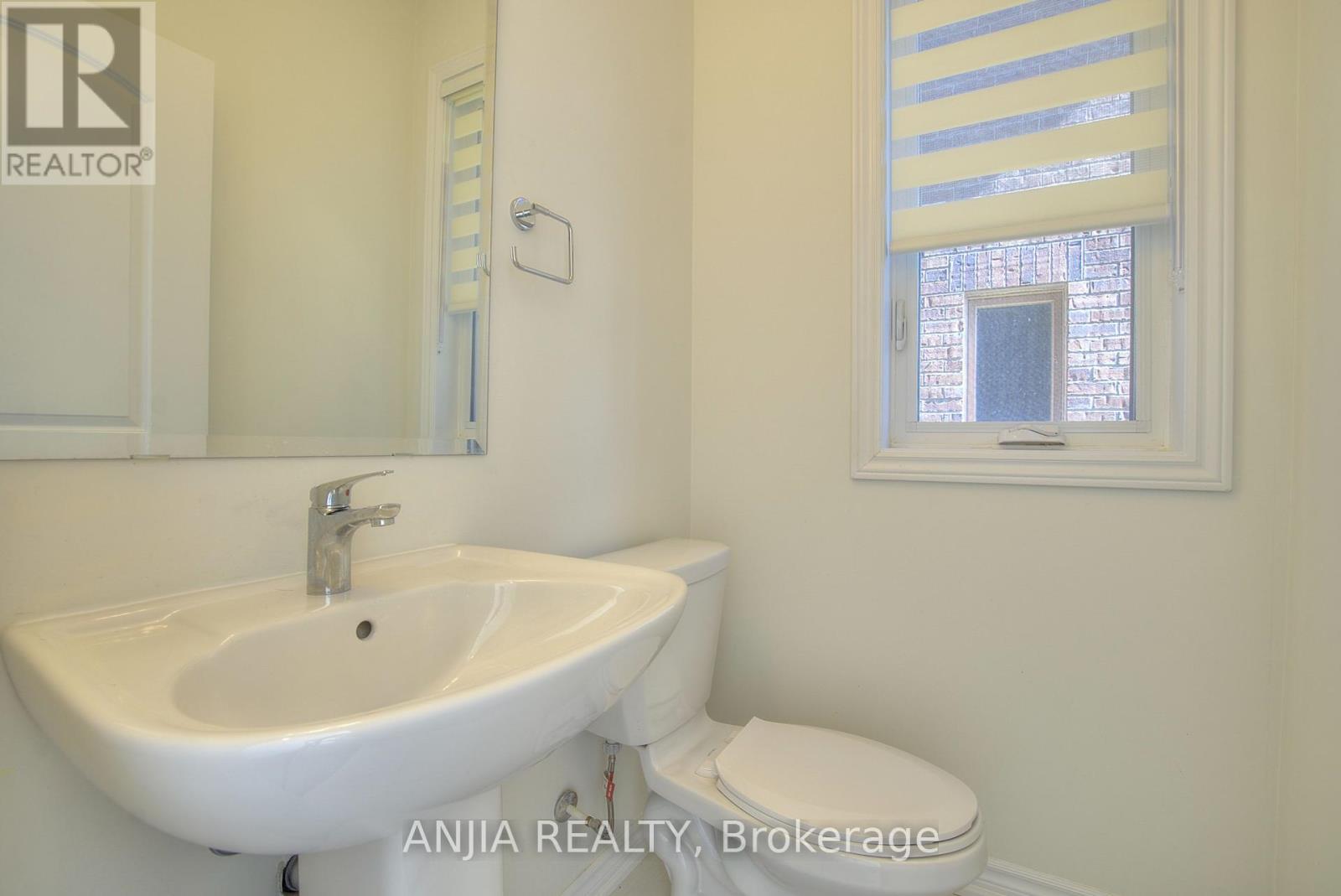 Photo 27 of 69 Freeman Williams Street, Markham ON
