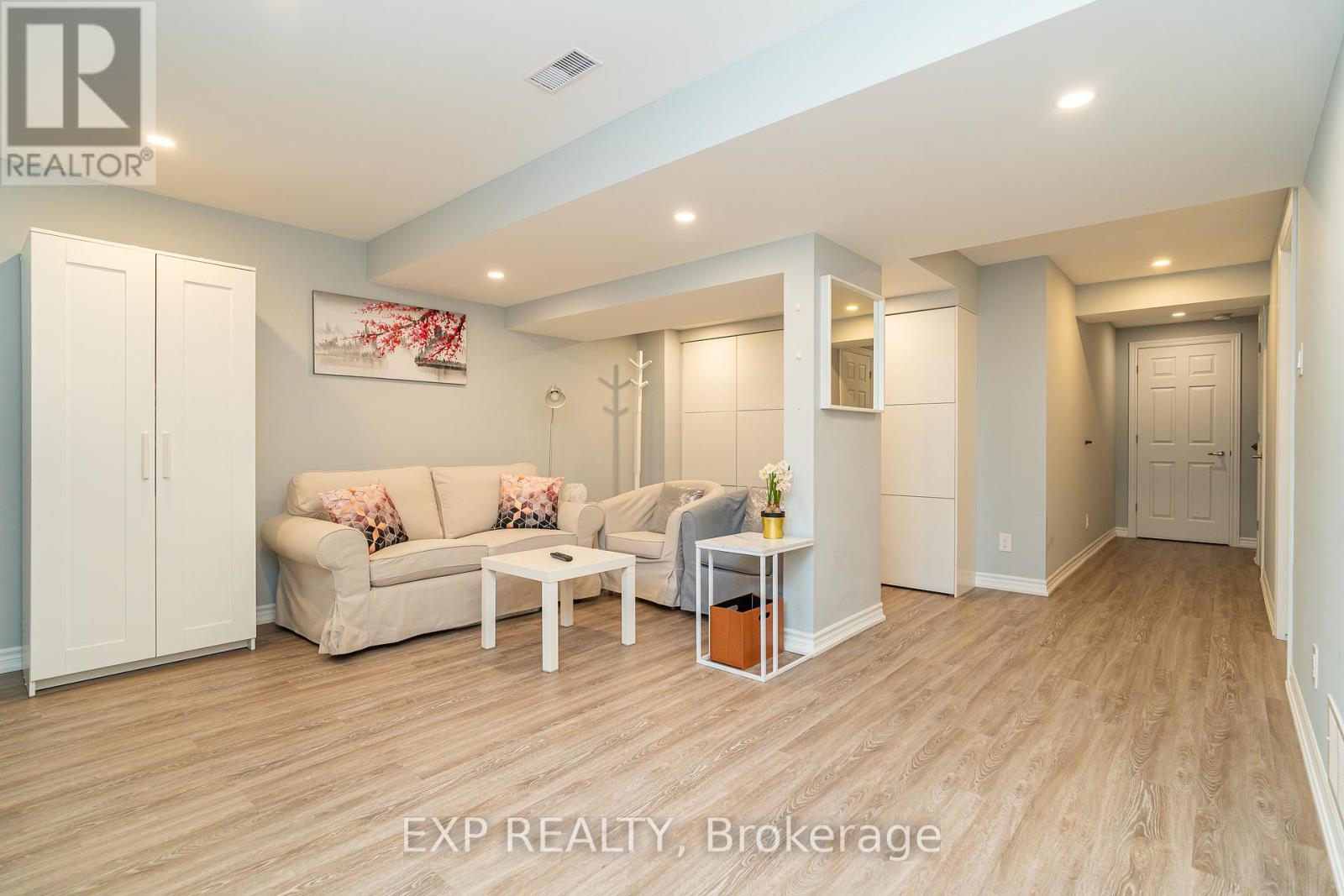 Photo 31 of 25 Solaris Drive, Ottawa ON