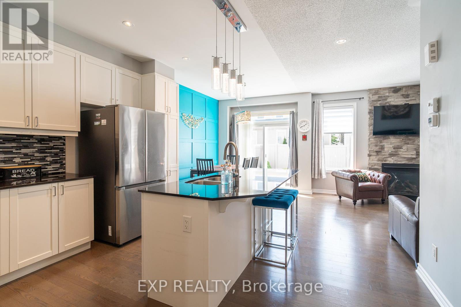 Photo 7 of 25 Solaris Drive, Ottawa ON