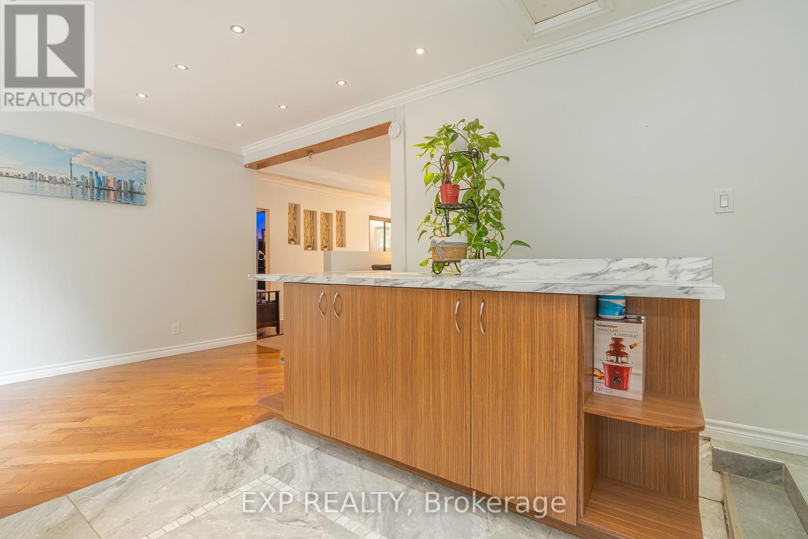Photo 13 of 1807 Second Line Road, Ottawa ON
