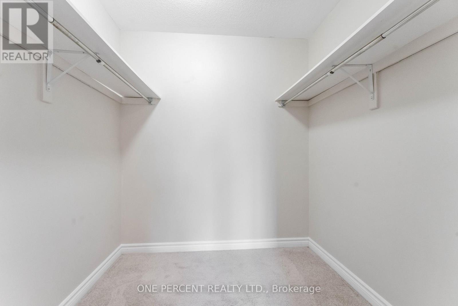 Photo 15 of 213 Via San Marino Street, Ottawa ON