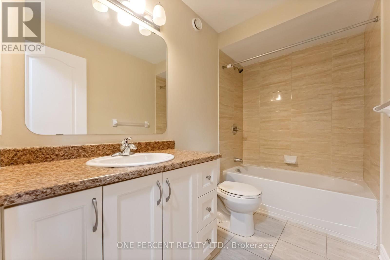 Photo 21 of 213 Via San Marino Street, Ottawa ON
