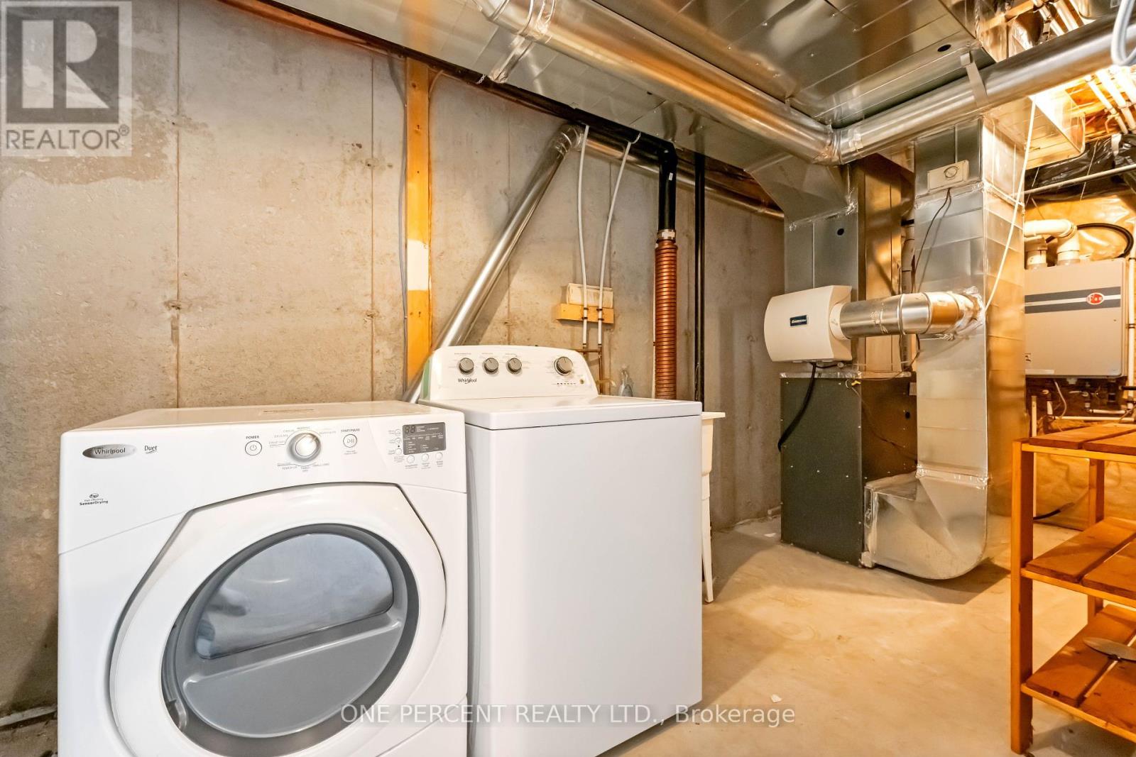 Photo 24 of 213 Via San Marino Street, Ottawa ON