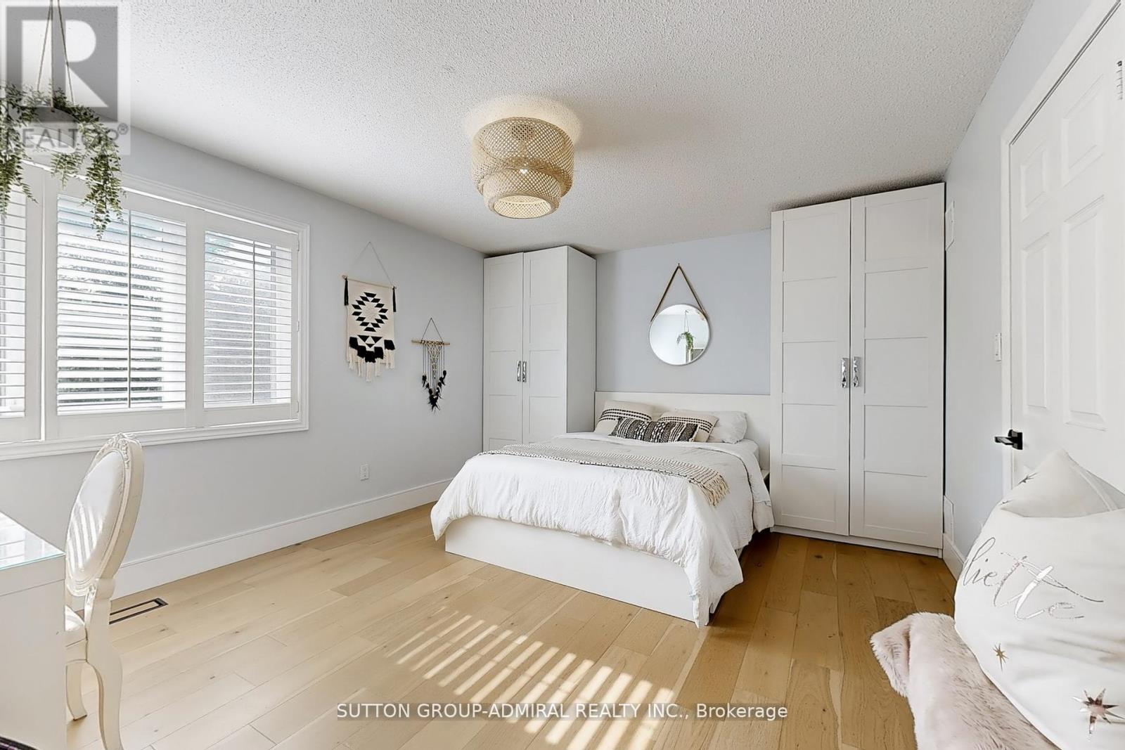 Photo 28 of 18 Tannery Court, Richmond Hill ON