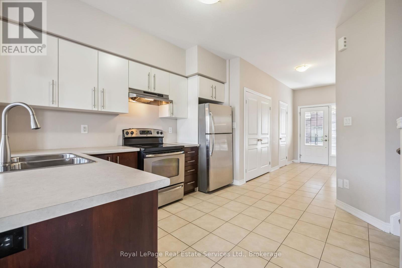 Photo 10 of 44 515 Winston Road, Grimsby ON
