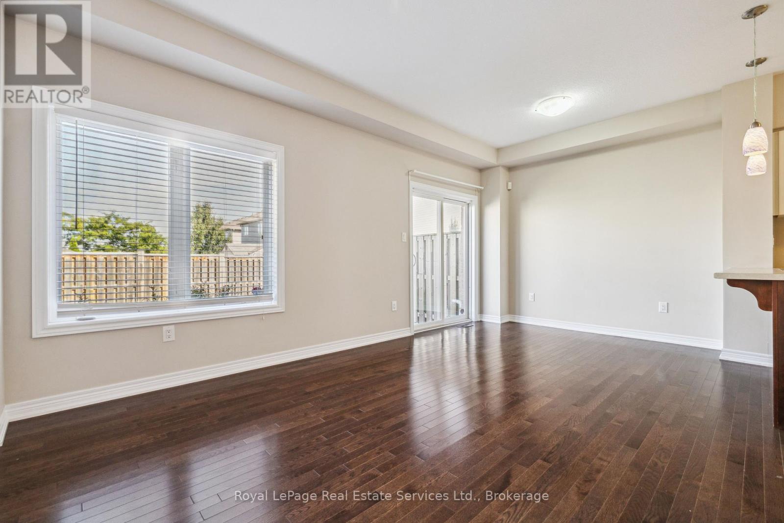 Photo 17 of 44 515 Winston Road, Grimsby ON