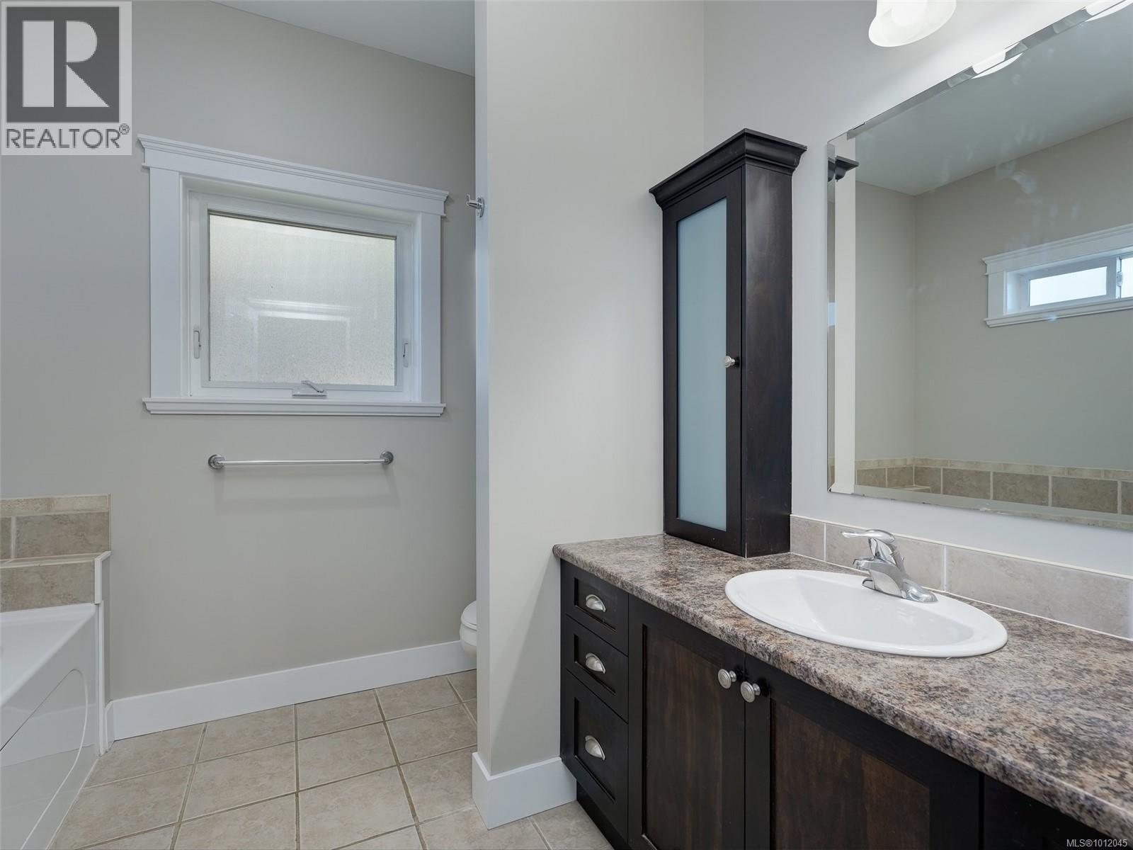 Photo 19 of 402 Latoria Rd, Colwood BC