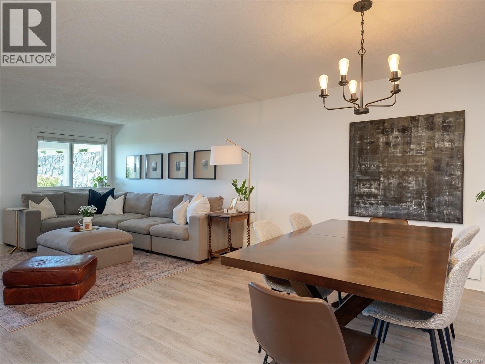 Photo 35 of 402 Latoria Rd, Colwood BC