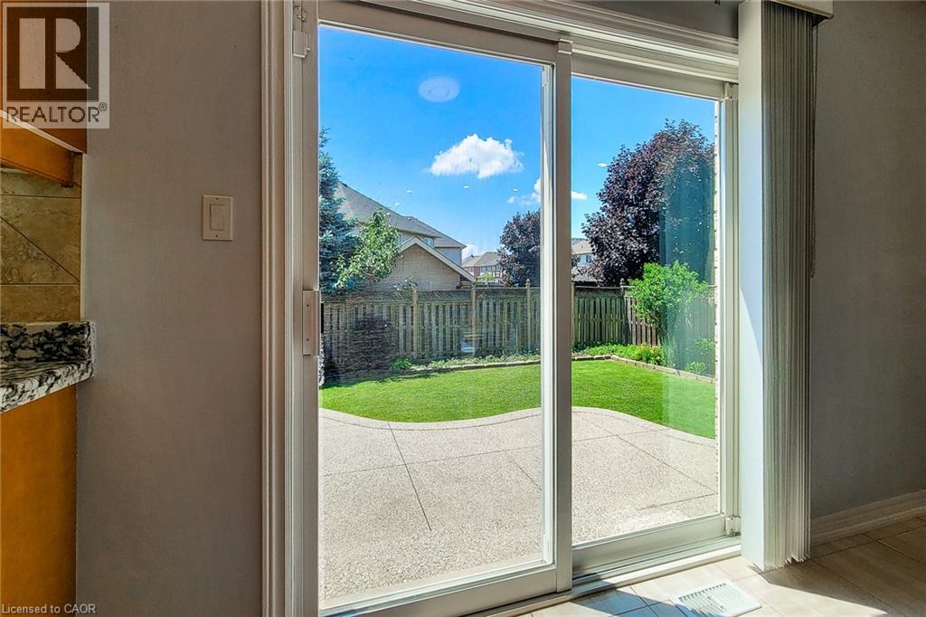 Photo 22 of 26 Colin Crescent, Hamilton ON