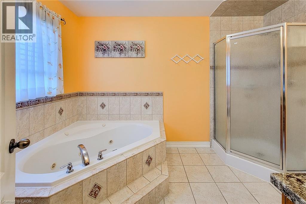 Photo 27 of 26 Colin Crescent, Hamilton ON