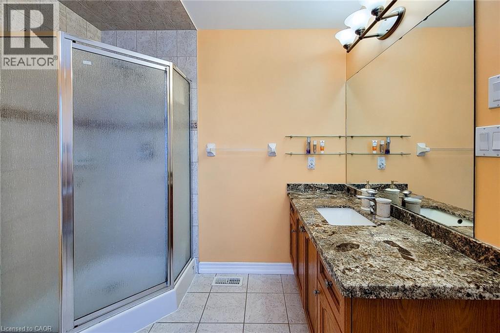 Photo 28 of 26 Colin Crescent, Hamilton ON