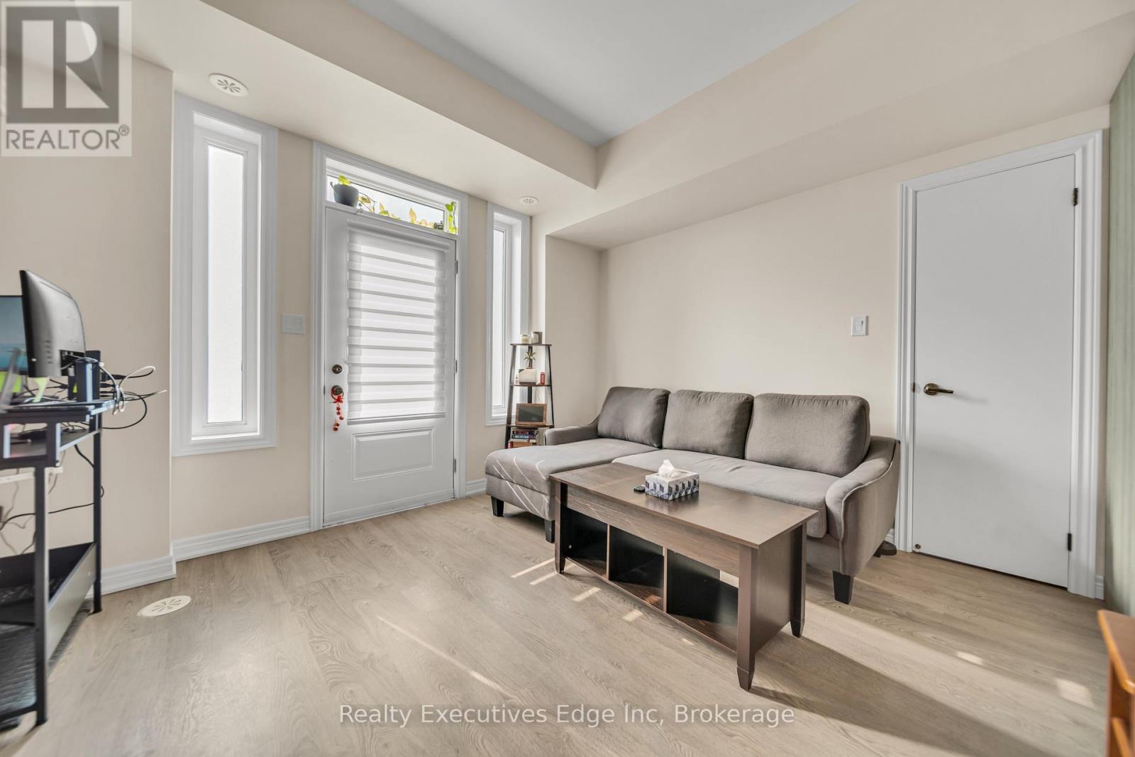 Photo 3 of 252 Law Drive, Guelph ON