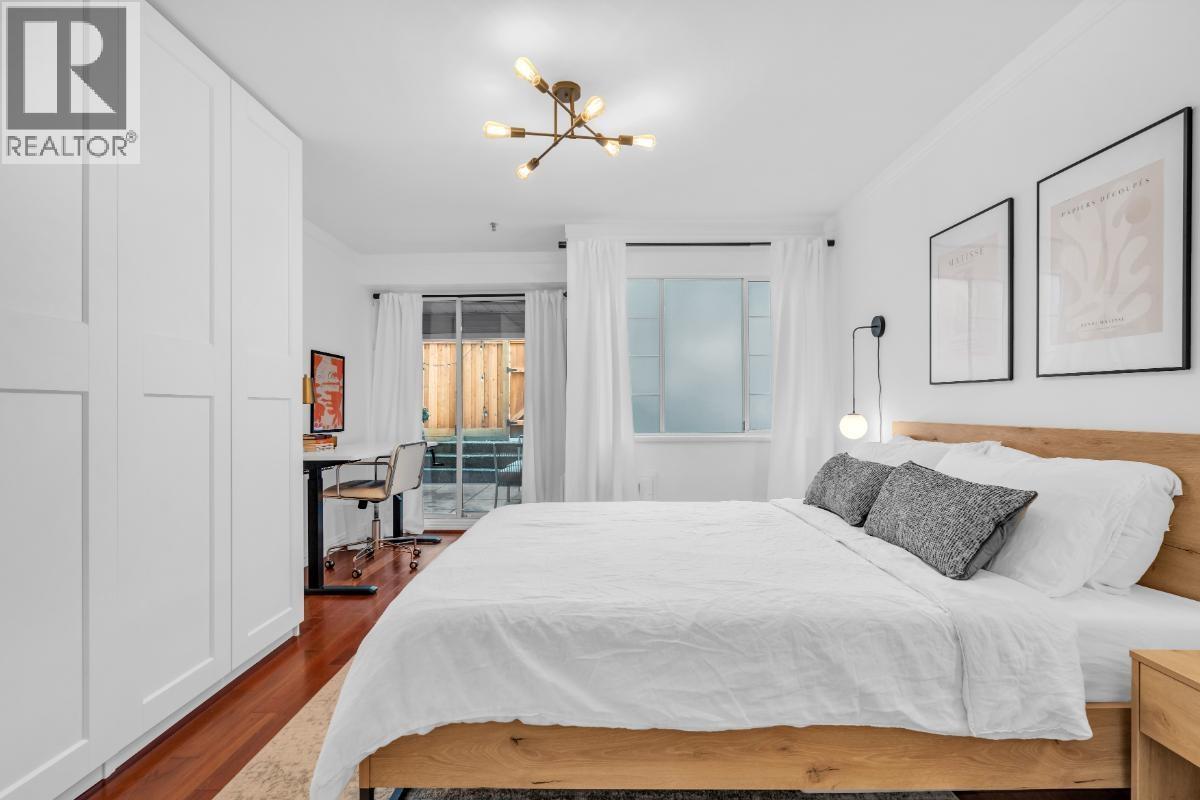 Photo 13 of 208 1433 E 1st Avenue, Vancouver BC