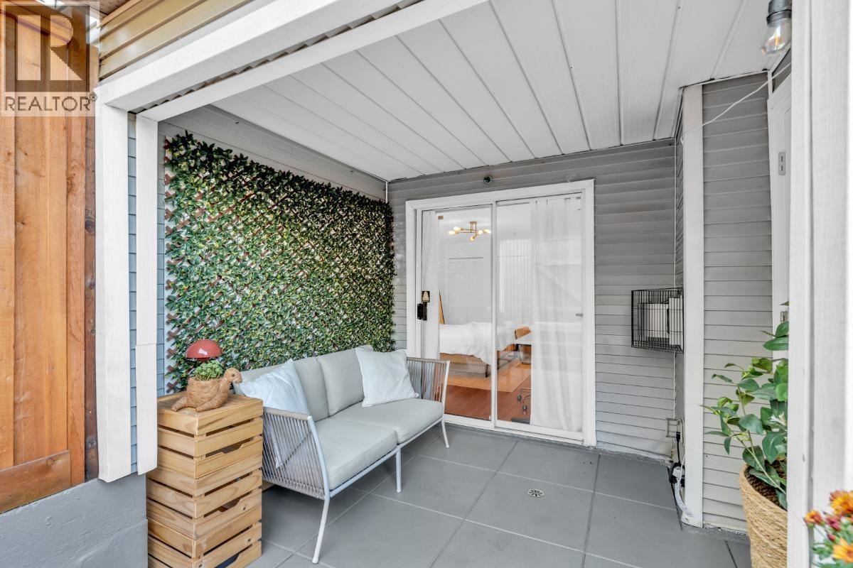 Photo 18 of 208 1433 E 1st Avenue, Vancouver BC