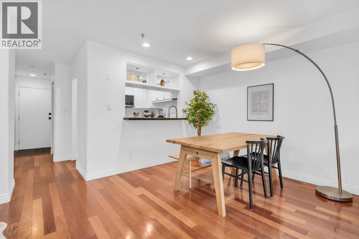 Photo 5 of 208 1433 E 1st Avenue, Vancouver BC
