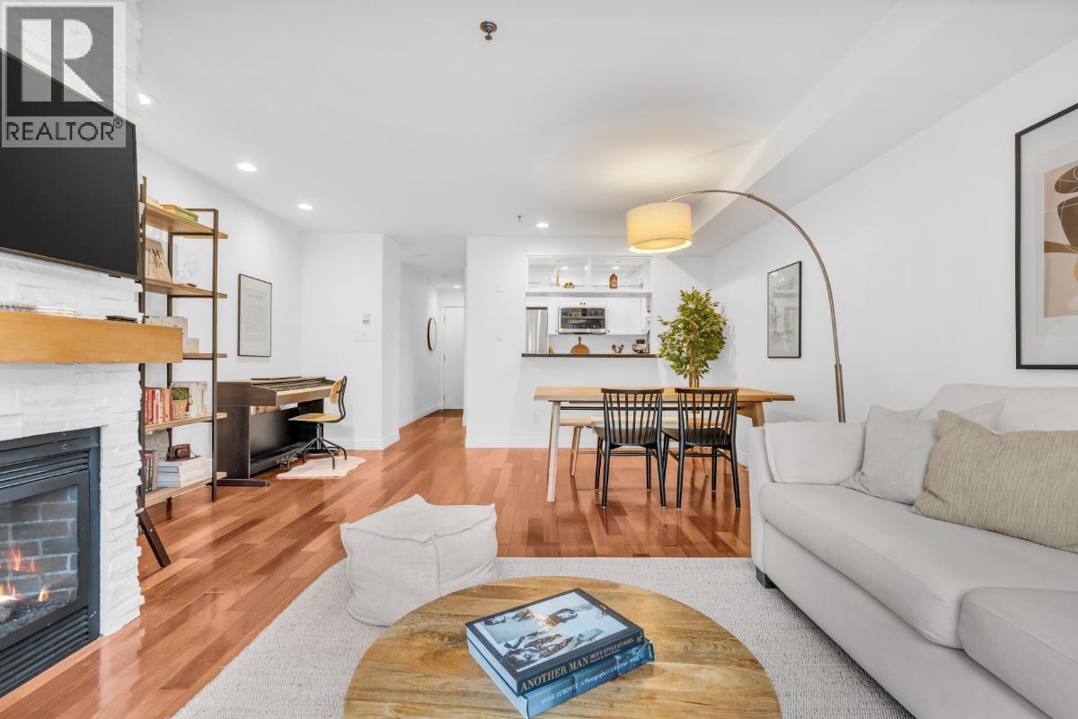 Photo 8 of 208 1433 E 1st Avenue, Vancouver BC