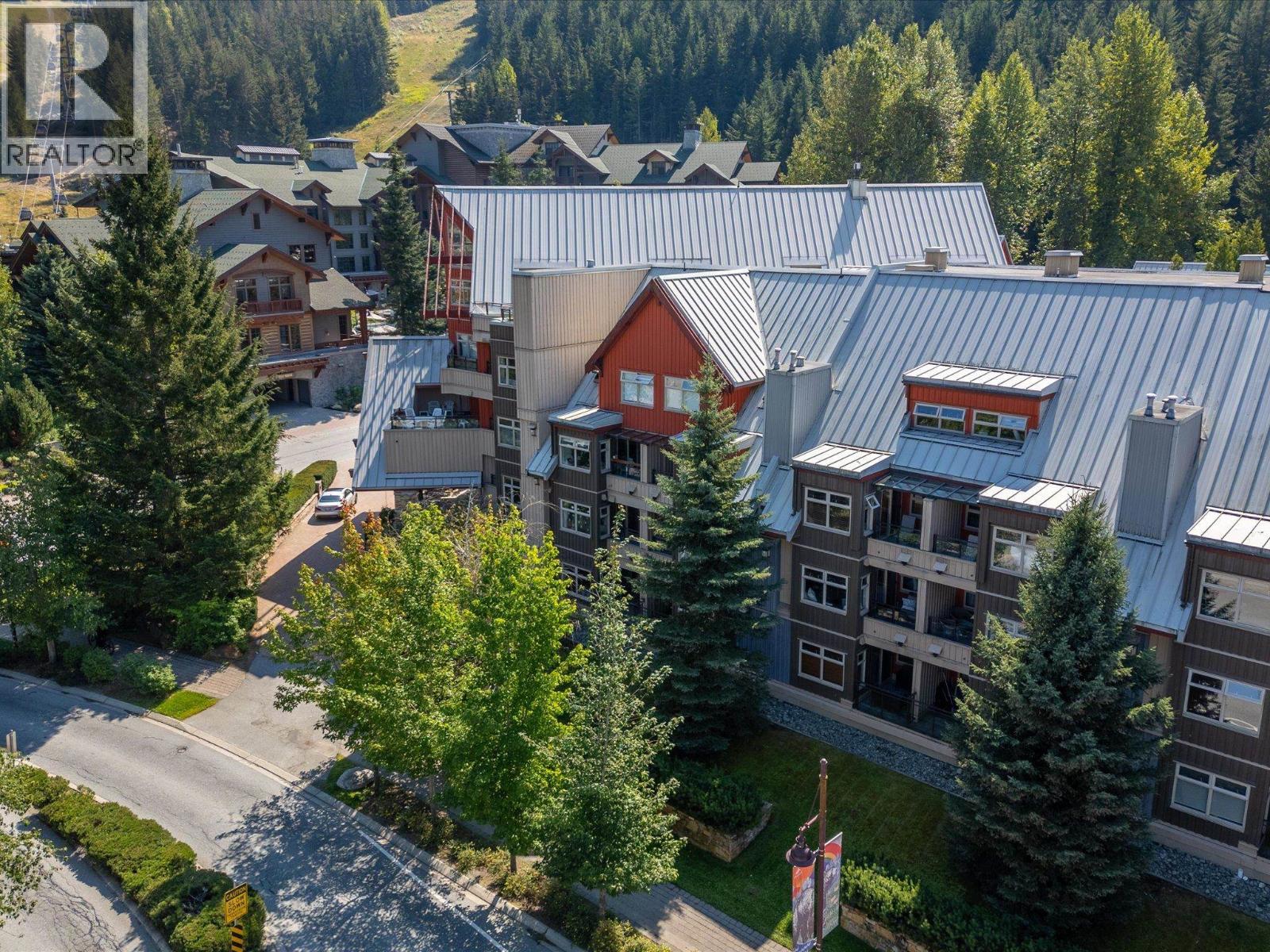 109 2050 LAKE PLACID ROAD, Whistler