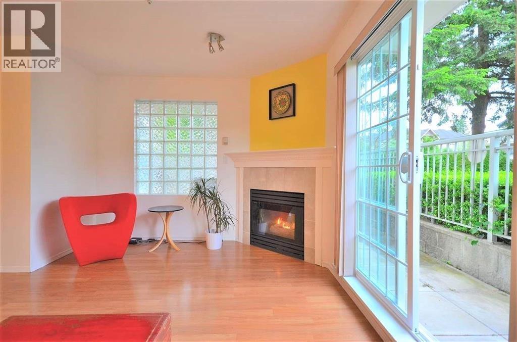 Photo 4 of 111 1655 Grant Avenue, Port Coquitlam BC