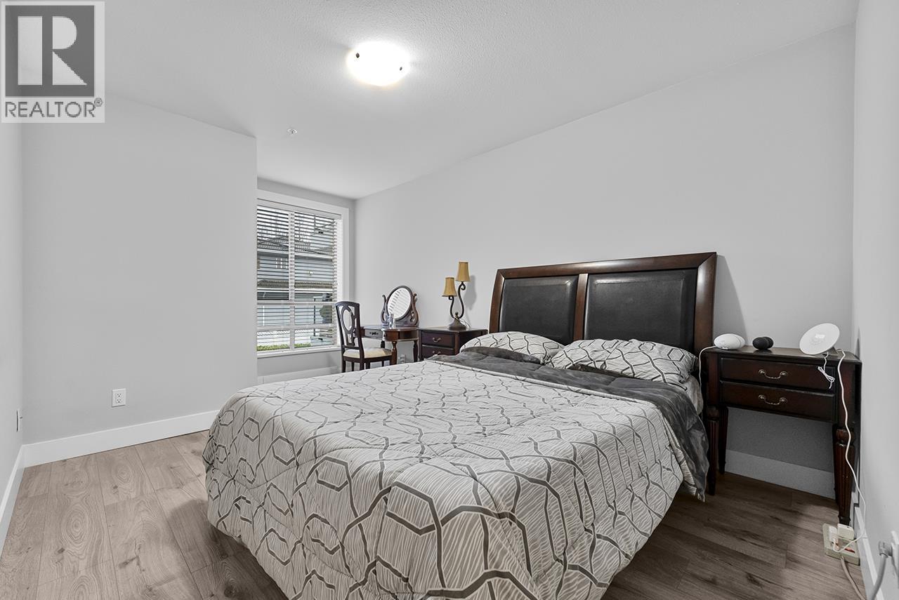 Photo 14 of 211 5818 Lincoln Street, Vancouver BC