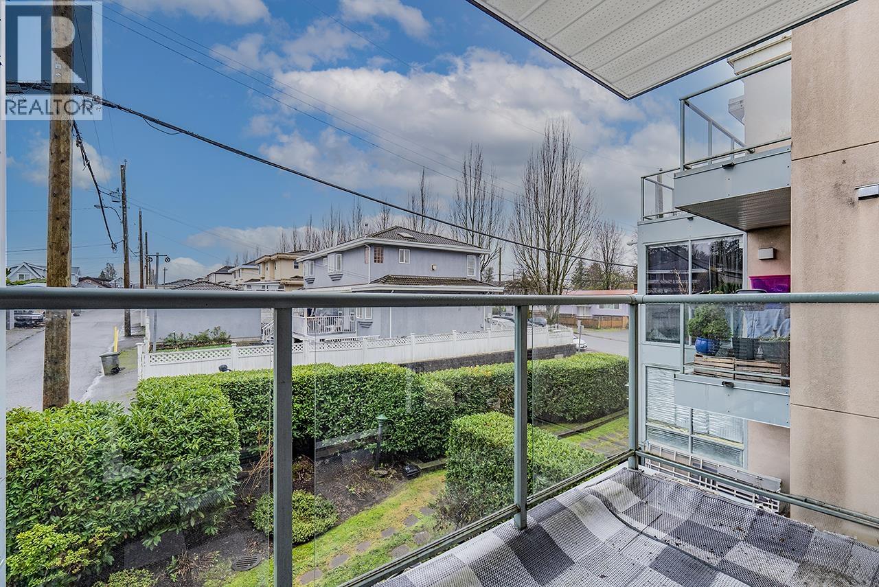 Photo 20 of 211 5818 Lincoln Street, Vancouver BC