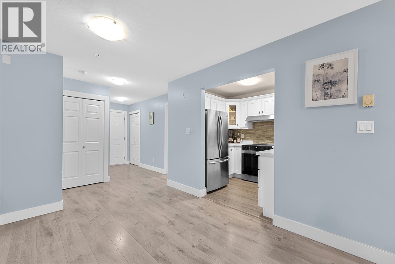 Photo 7 of 211 5818 Lincoln Street, Vancouver BC