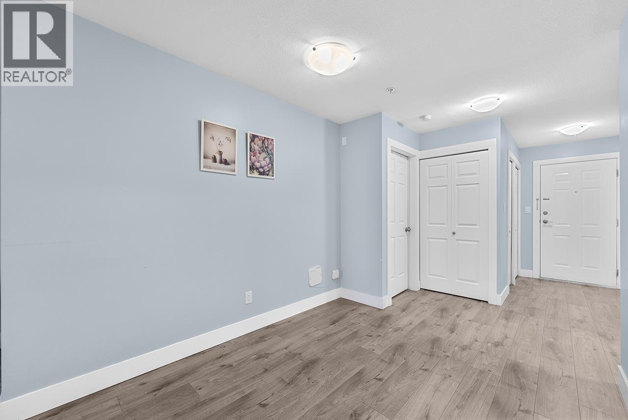 Photo 9 of 211 5818 Lincoln Street, Vancouver BC