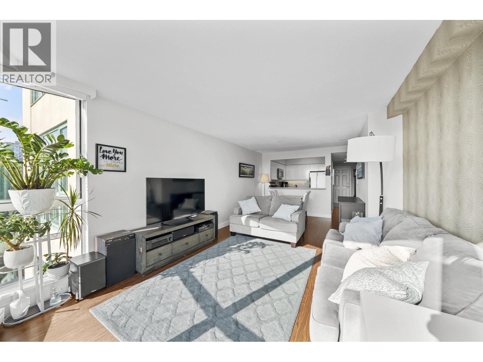 Photo 1 of 1405 3071 Glen Drive, Coquitlam BC
