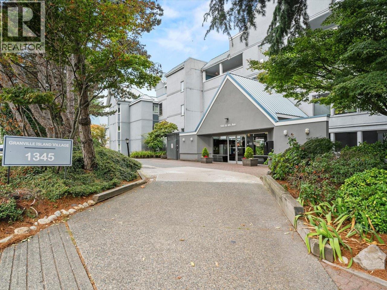 Photo 24 of 110 1345 W 4th Avenue, Vancouver BC