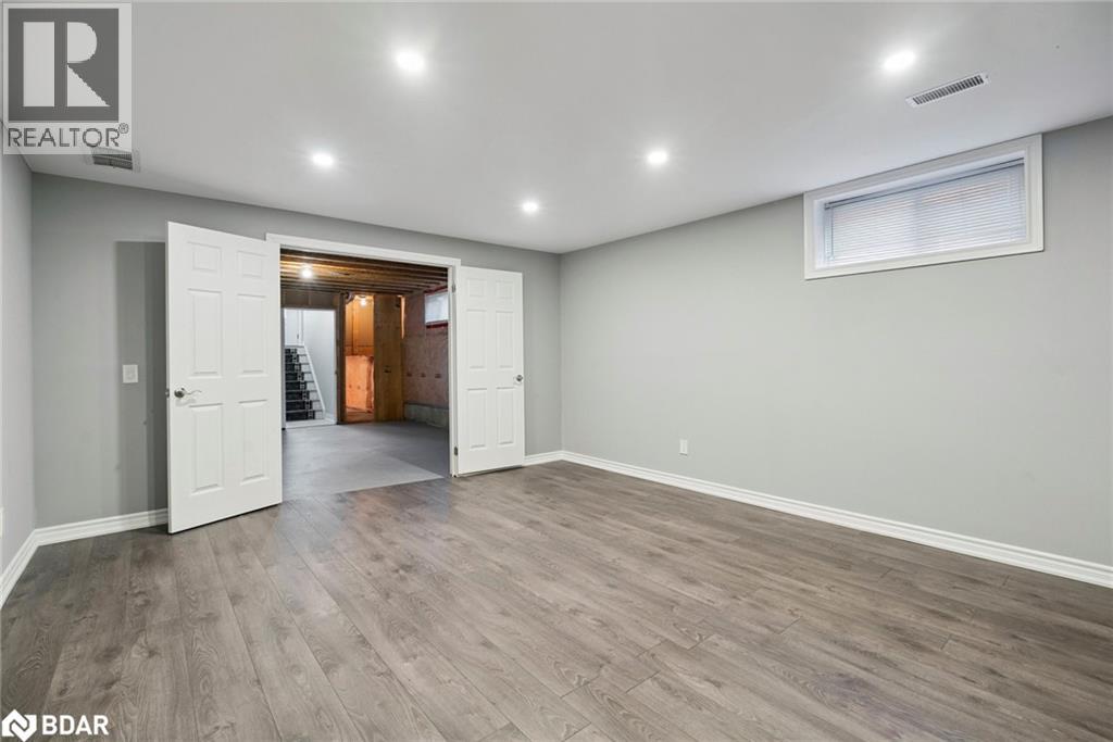 Photo 29 of 1288 Gina Street, Innisfil ON