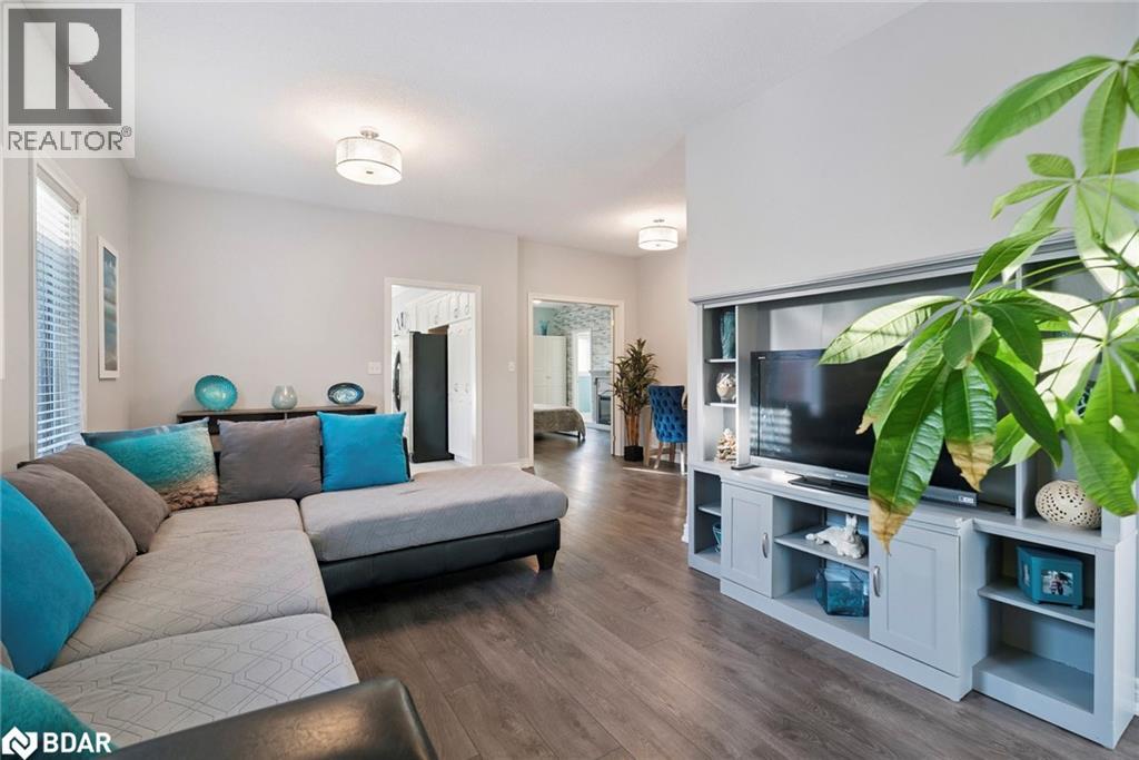 Photo 9 of 1288 Gina Street, Innisfil ON