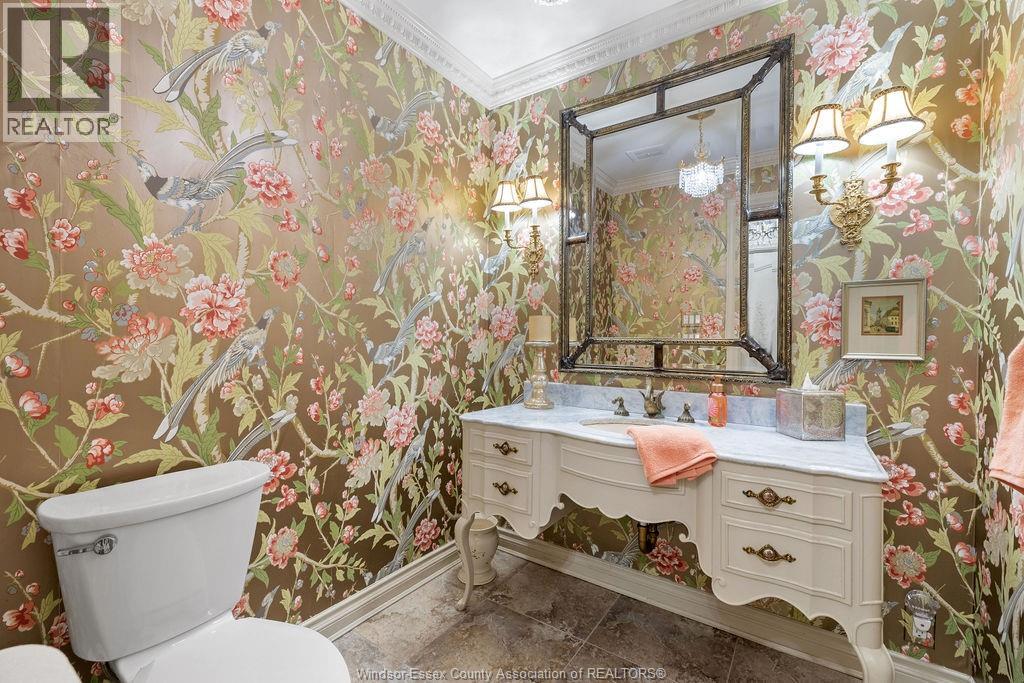 Photo 14 of 1255 Tanglewood Court, Lasalle ON