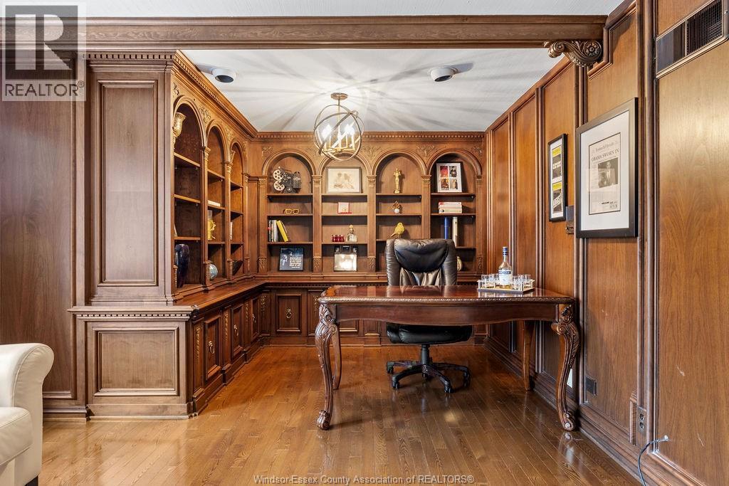 Photo 37 of 1255 Tanglewood Court, Lasalle ON