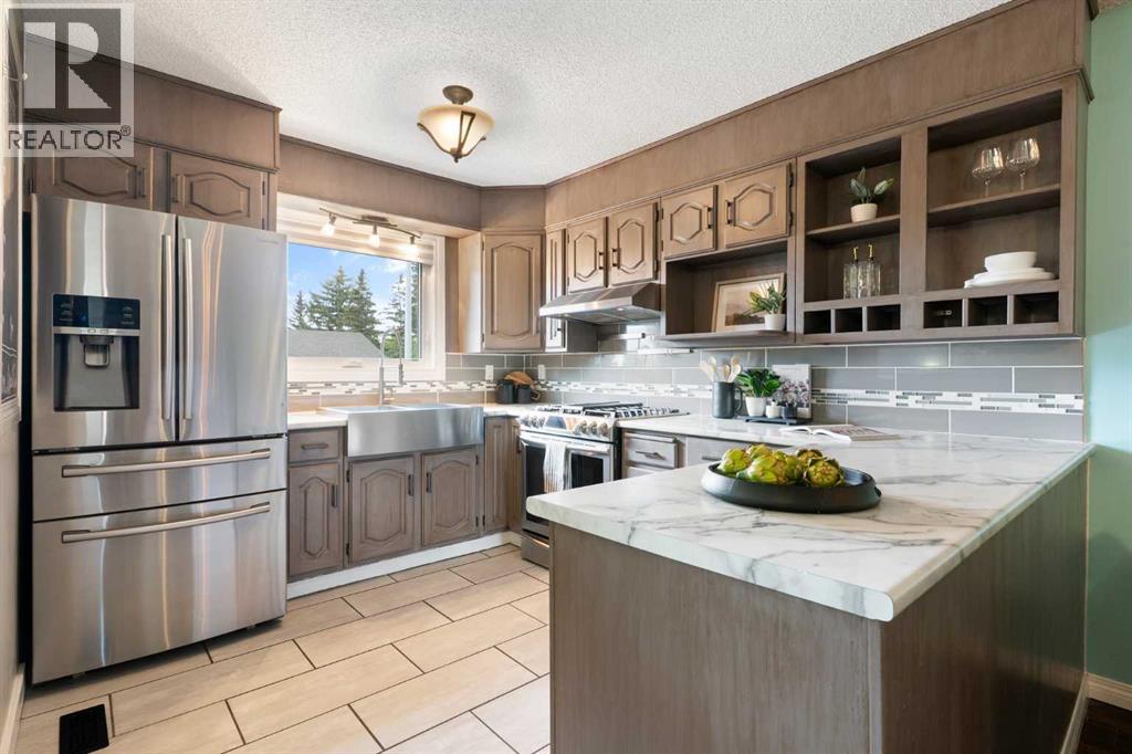 Photo 12 of 8 Marquis Place Se, Airdrie AB