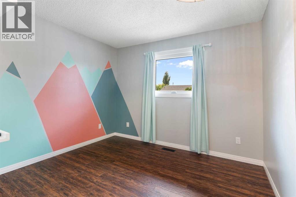 Photo 22 of 8 Marquis Place Se, Airdrie AB