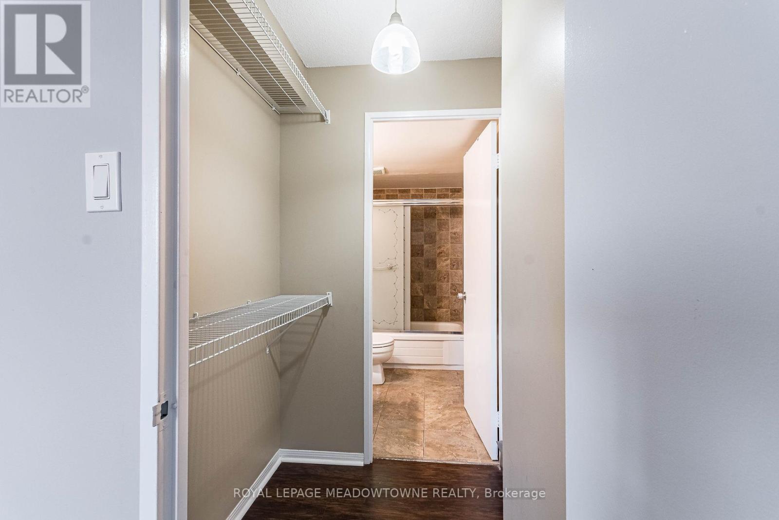Photo 16 of 2106 4205 Shipp Drive, Mississauga ON
