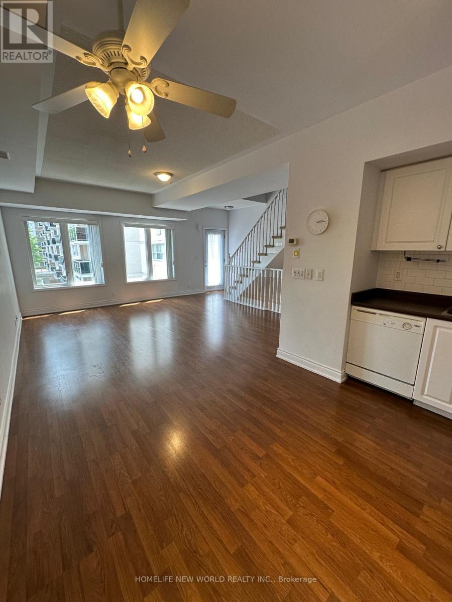 Photo 14 of 217 25 Richgrove Drive, Toronto ON