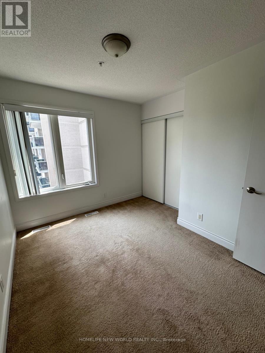 Photo 24 of 217 25 Richgrove Drive, Toronto ON