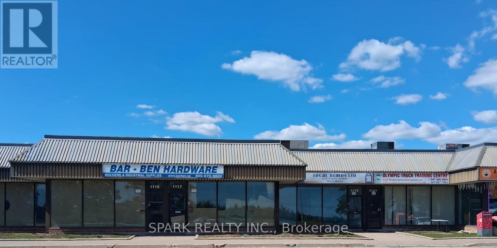 Photo 1 of 1115 Derry Road E, Mississauga ON