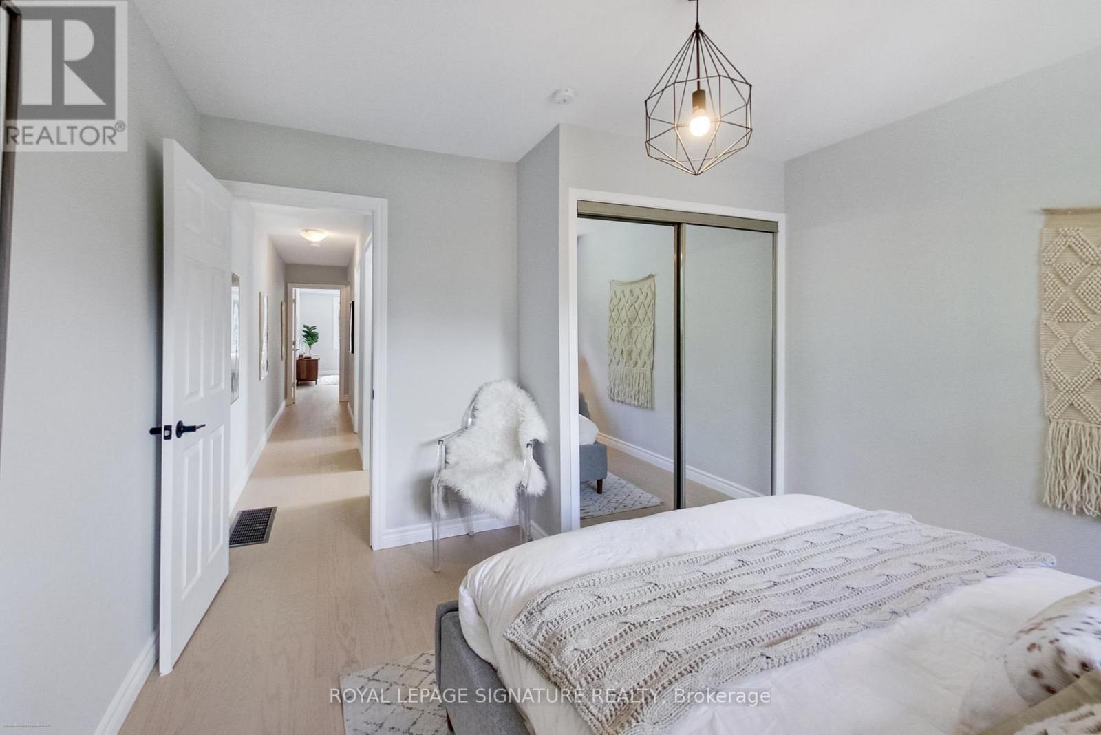 Photo 20 of 398 Annette Street, Toronto ON