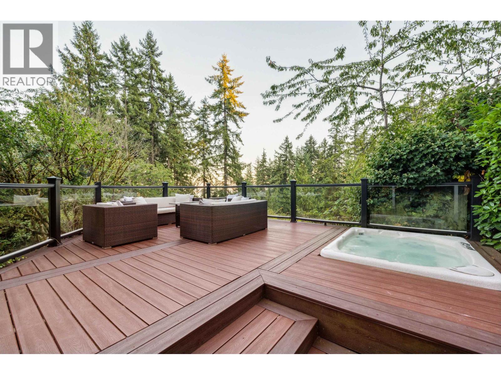 Photo 19 of 3714 Southridge Place, West Vancouver BC