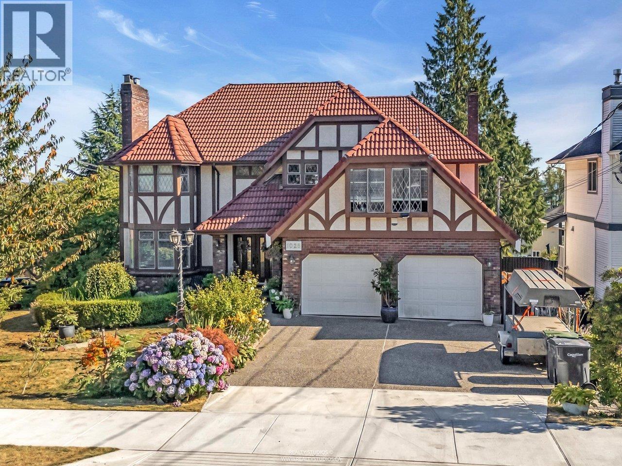 Photo 1 of 1028 Dansey Avenue, Coquitlam BC