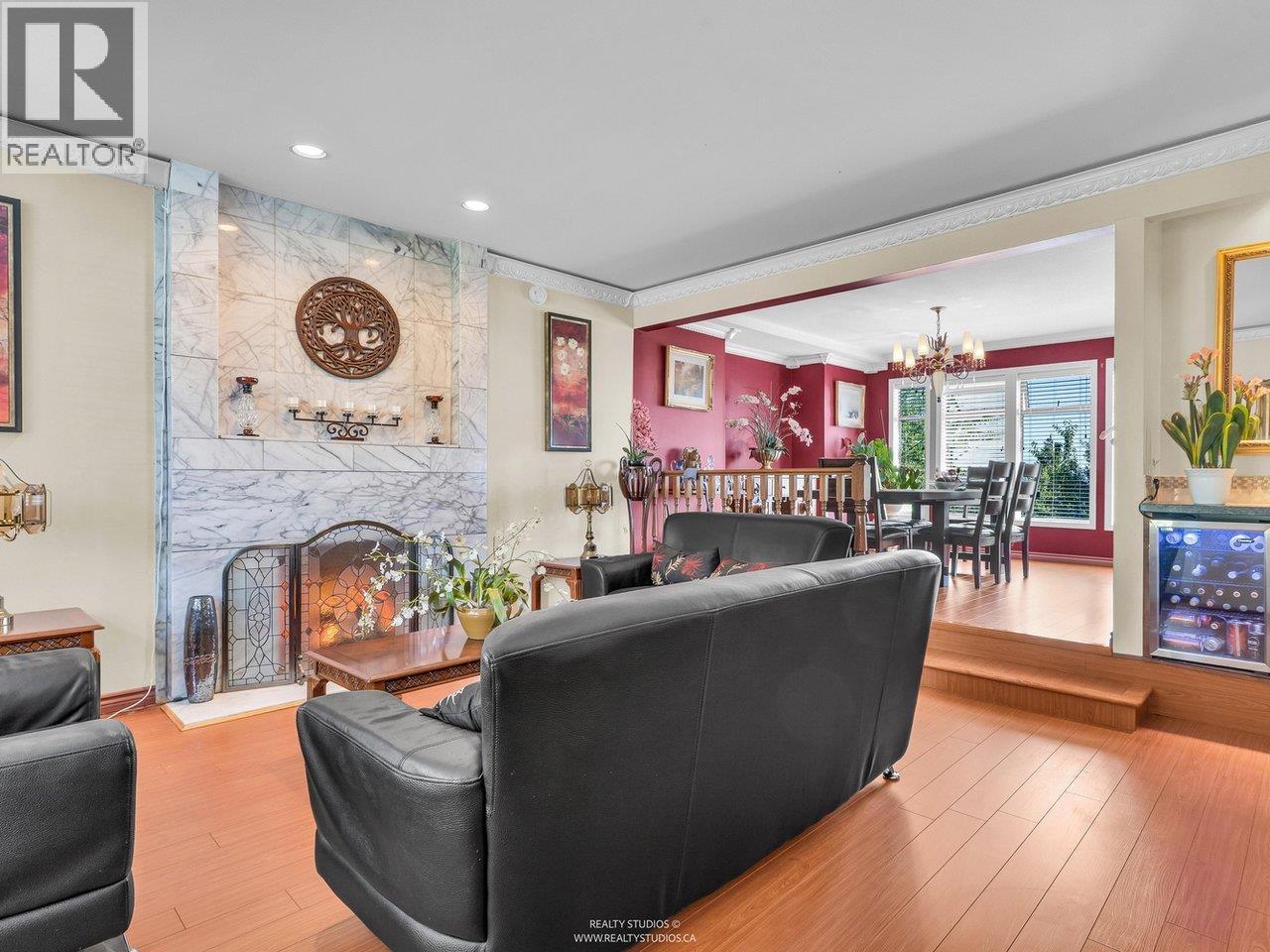 Photo 15 of 1028 Dansey Avenue, Coquitlam BC