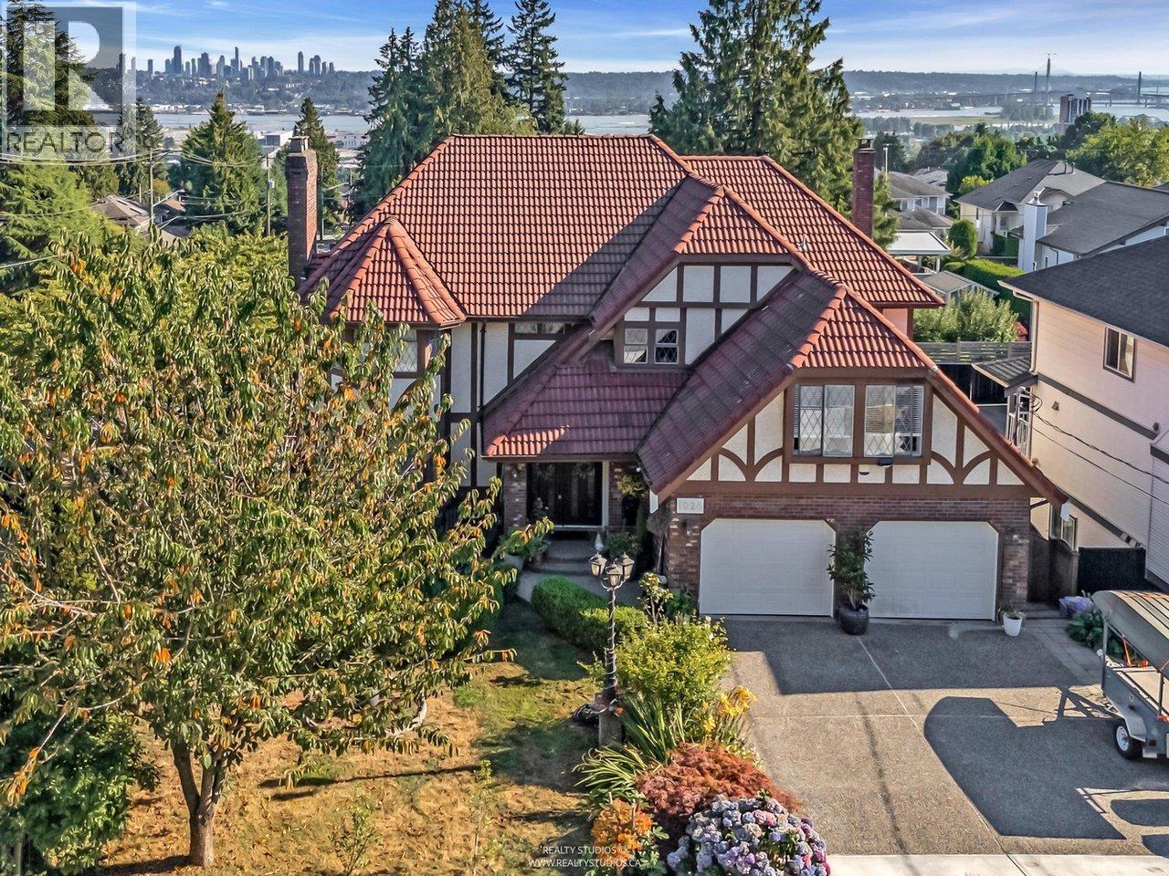 Photo 2 of 1028 Dansey Avenue, Coquitlam BC