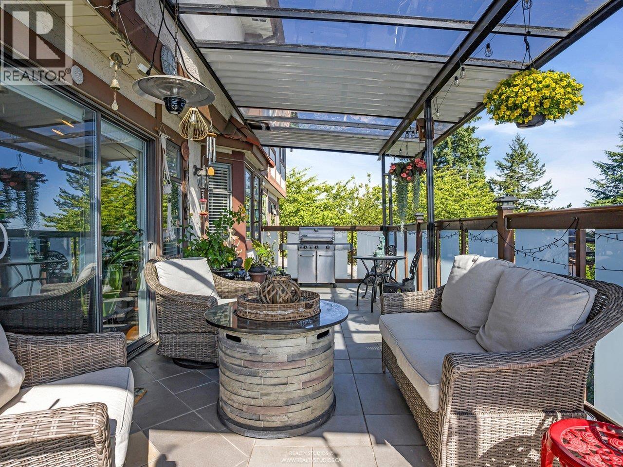 Photo 20 of 1028 Dansey Avenue, Coquitlam BC