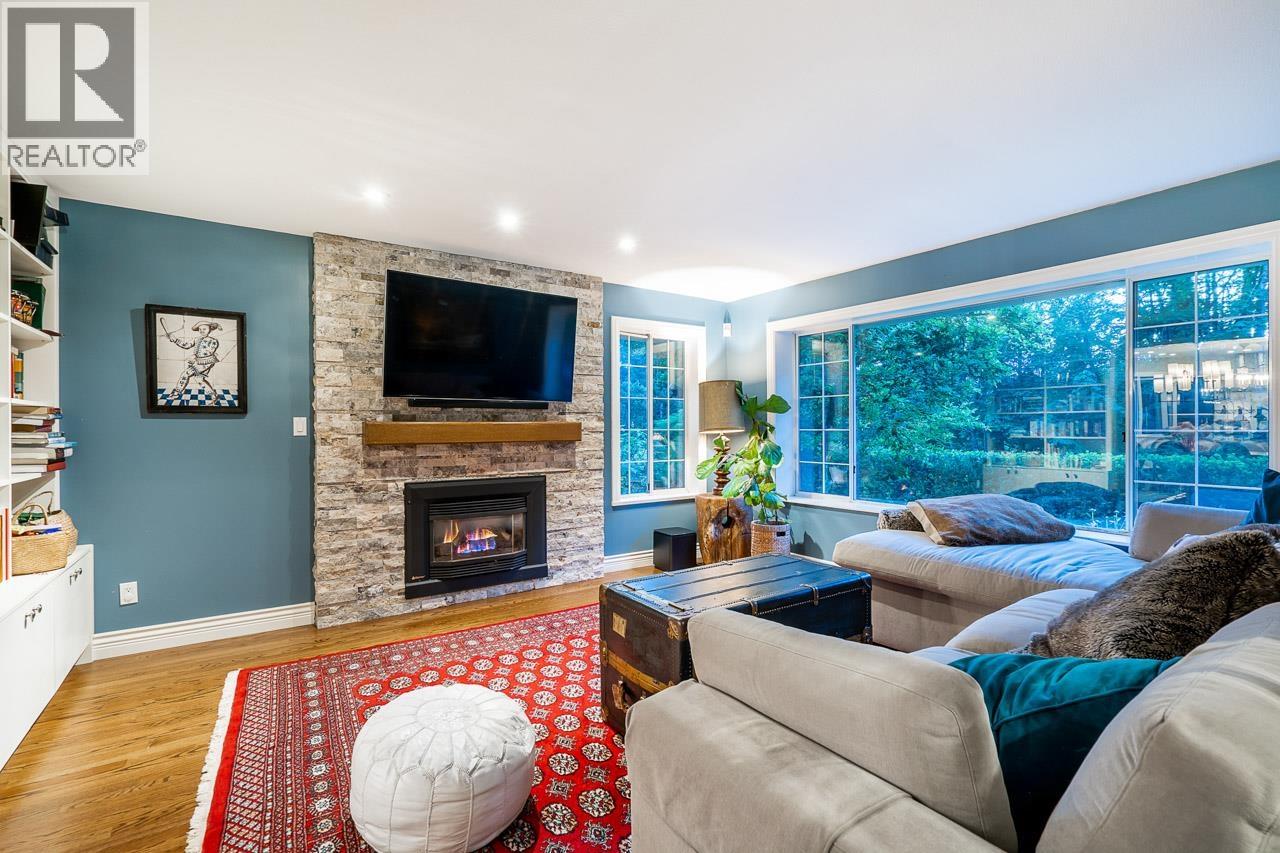 5685 WESTPORT ROAD, West Vancouver